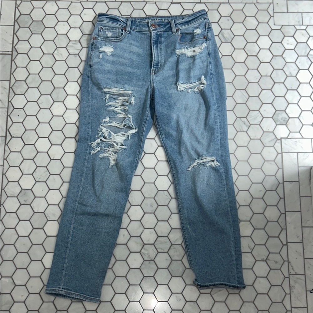 American Eagle Outfitters Blue Boyfriend Jeans Distressed